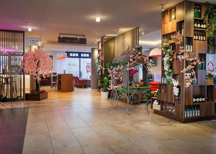 Doubletree By Hilton London Angel Kings Cross Hotel